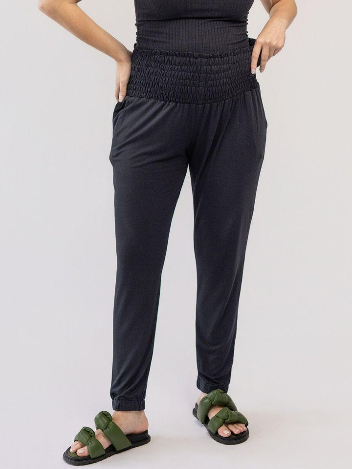 Calça Gestante com Cós em Lastex-Calça-Mammy.b